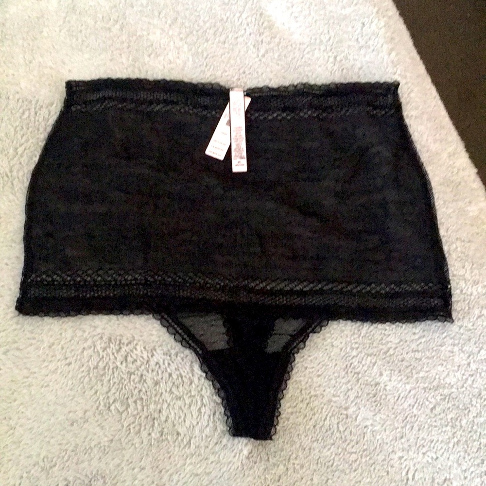 High-waist thong
